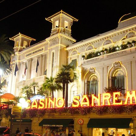 La Pace, Il Sole, Il Mare - Sanremo Casa Indipendente Vista Mare, Posto Auto Privato, Ampio Spazio Esterno Attrezzato, A Pochi Minuti Dalle Spiagge 외부 사진